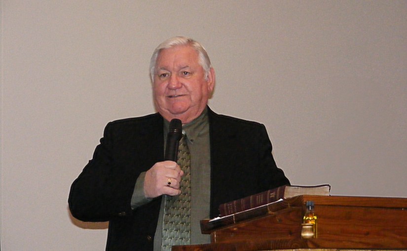 Picture of Bucky Rizzo preaching